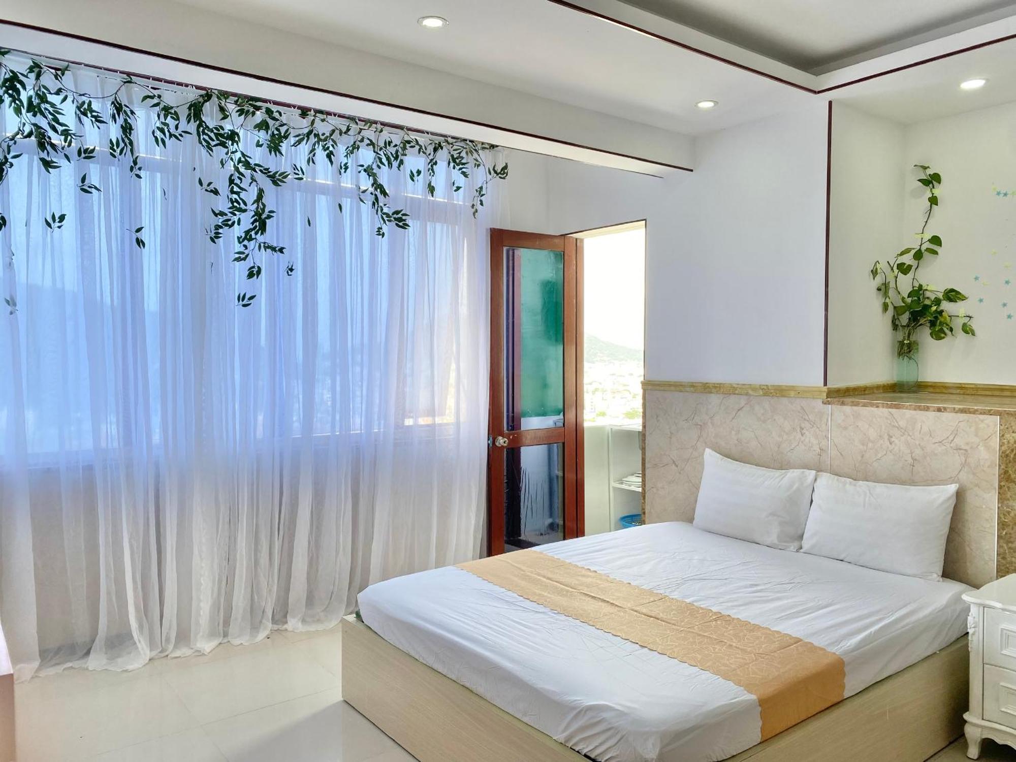 Zozo House - Homestay Bai Sau Вунгтау Экстерьер фото