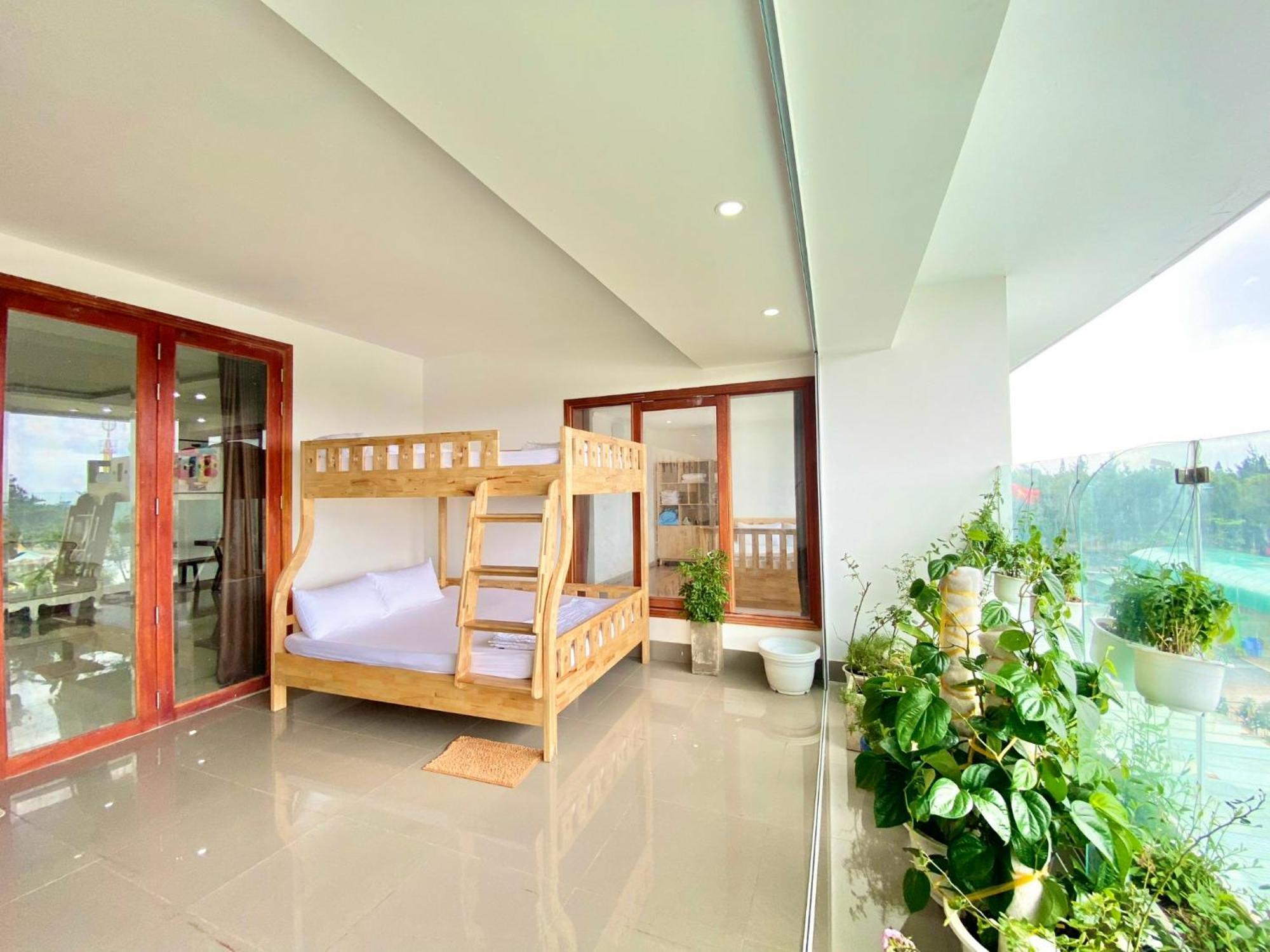 Zozo House - Homestay Bai Sau Вунгтау Экстерьер фото